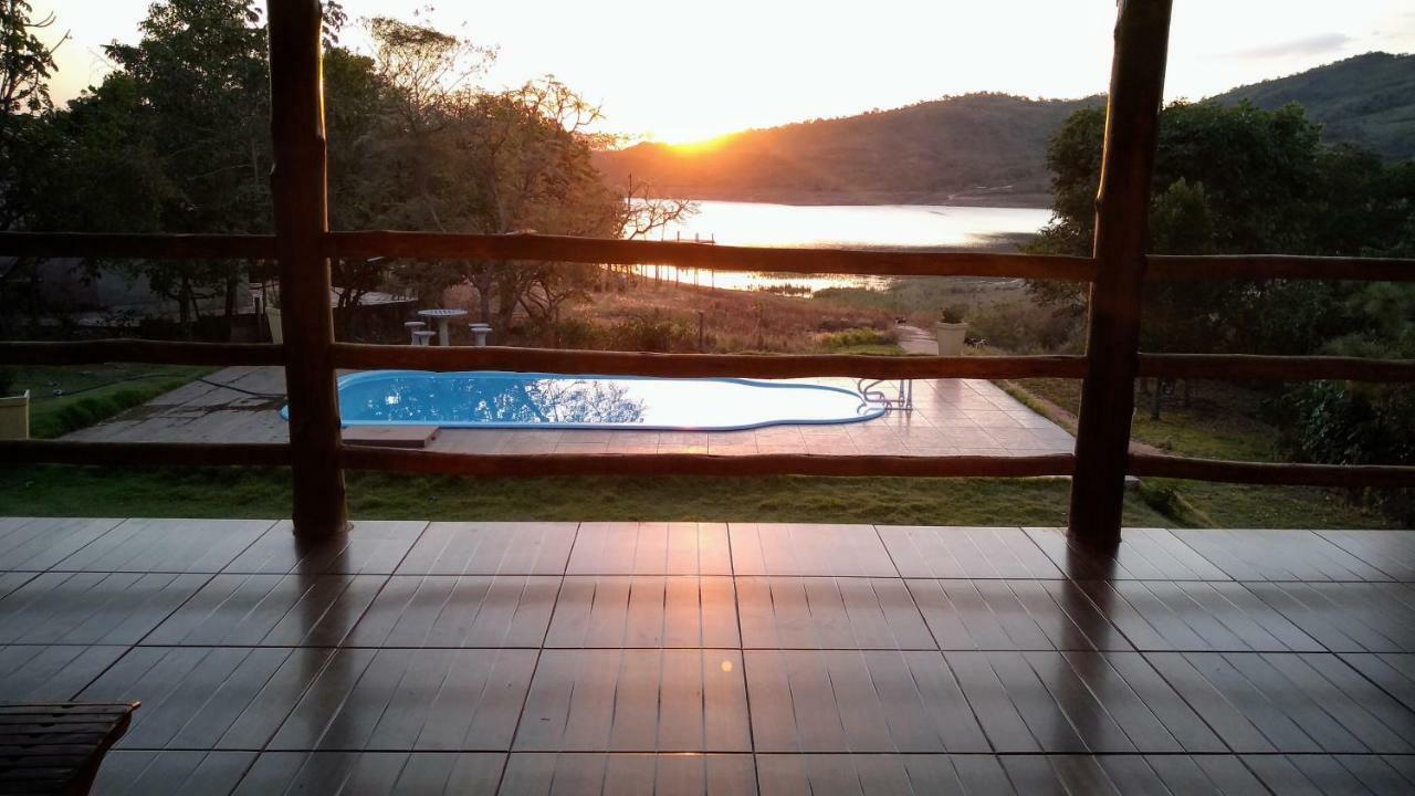 Villa Rancho California à Delfinópolis Extérieur photo